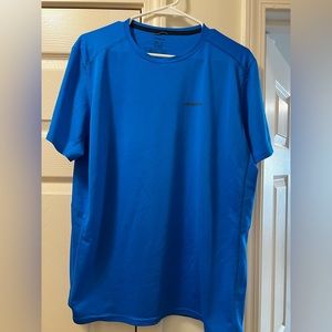 Patagonia men’s running/dri fit shirt. Size XL